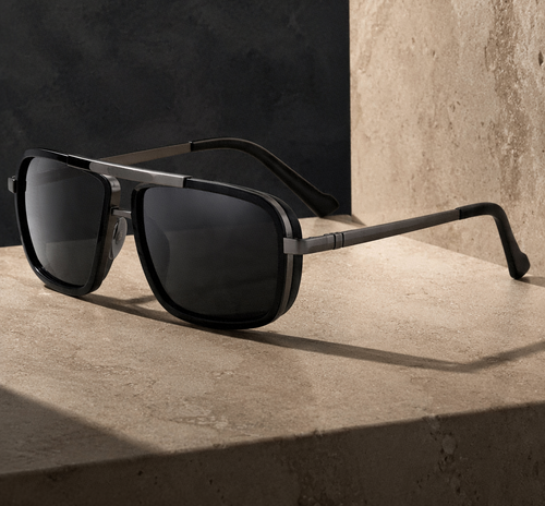 Nomad Aviator Bold